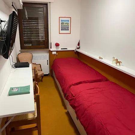 Per Famiglie In Centro Ad Con Posto Auto E Ampio Giardino Apartment Asiago