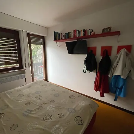 Per Famiglie In Centro Ad Con Posto Auto E Ampio Giardino Apartment